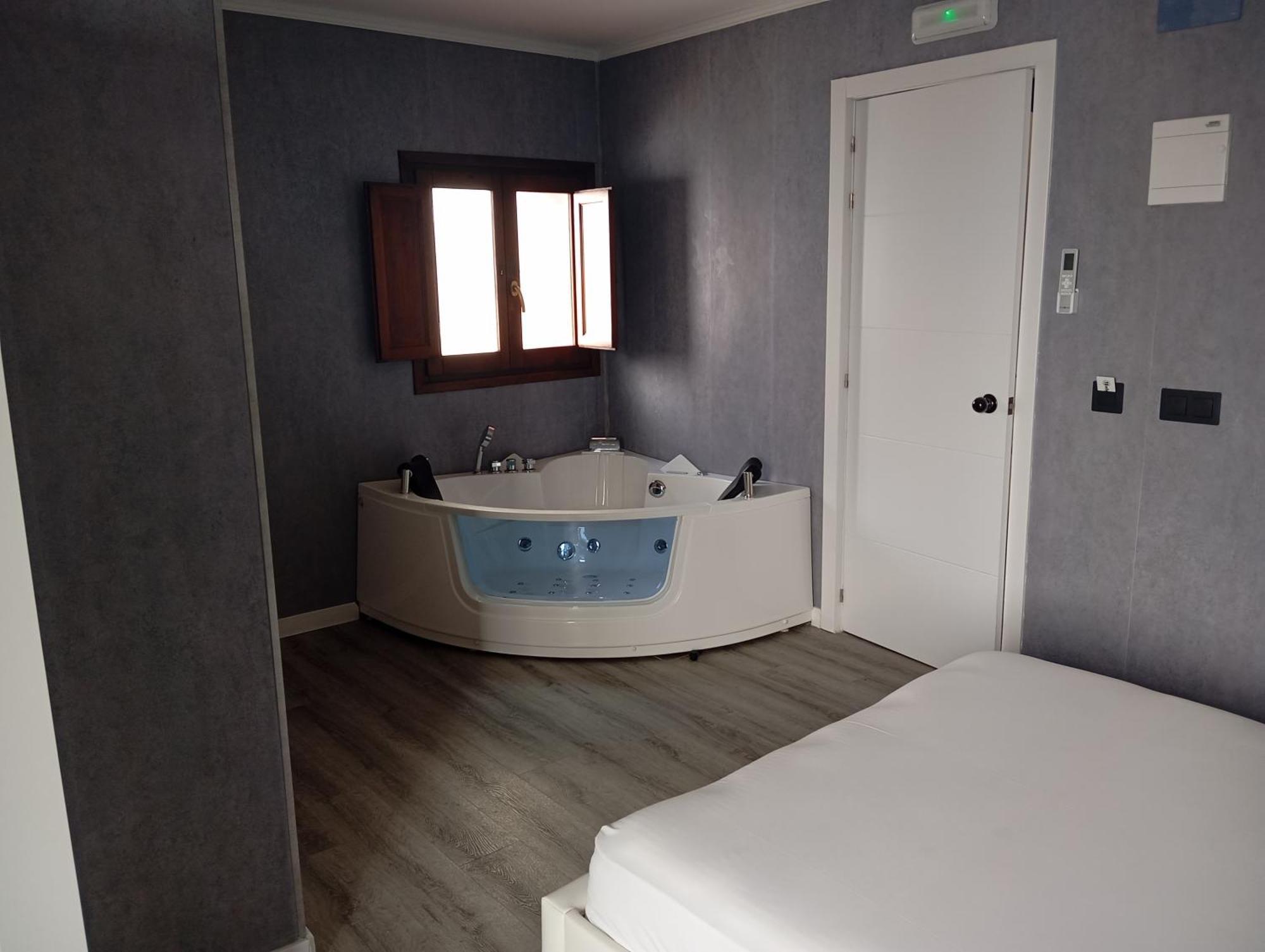 Hostel La Sepia Boba (Adults Only) Peñiscola Zewnętrze zdjęcie